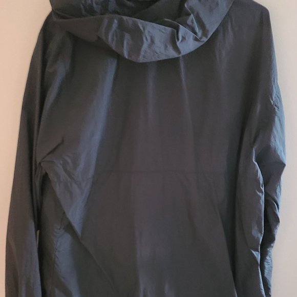 Champion 1/4 Zip Windbreaker Jacket - Picture 2 of 2